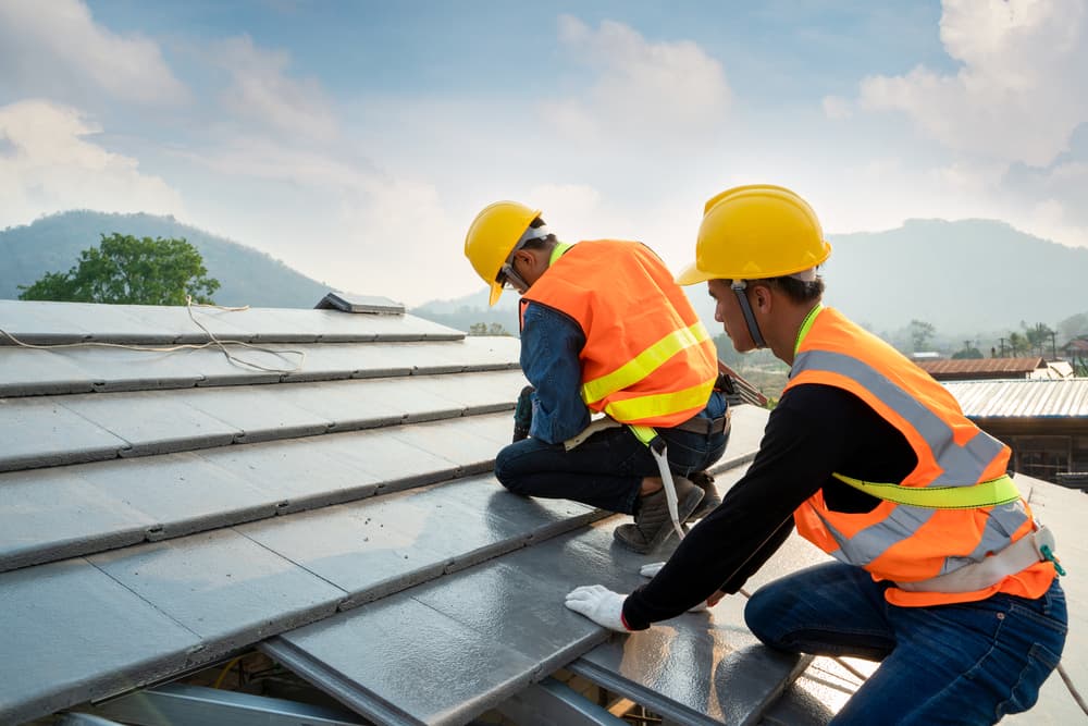 roof repair in Lake Forest CA